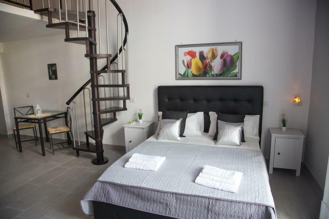 נאפולי Vesuvius Luxury Suites מראה חיצוני תמונה